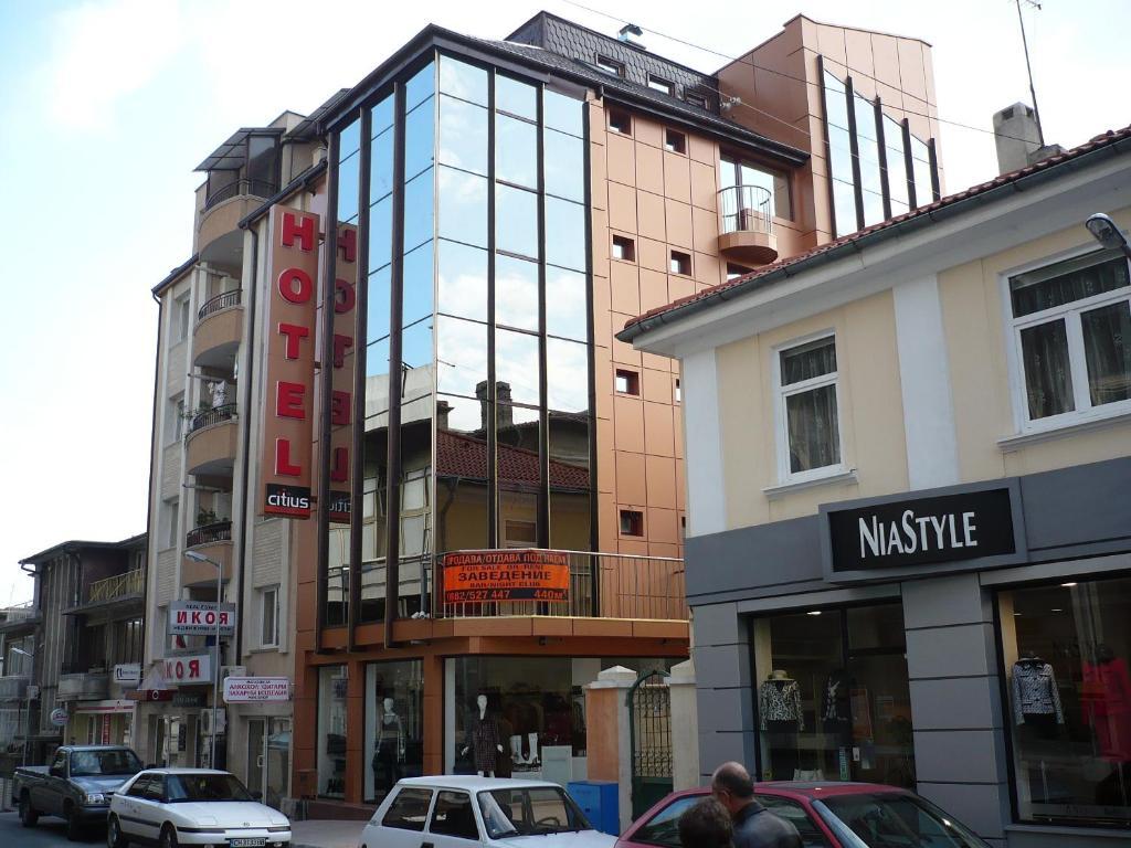 Citius Hotel Varna Exterior photo